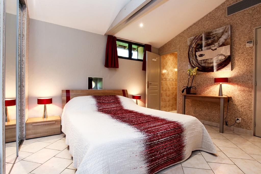 Chambres D'Hotes Les Peyrouses Sarlat-la-Caneda Luaran gambar
